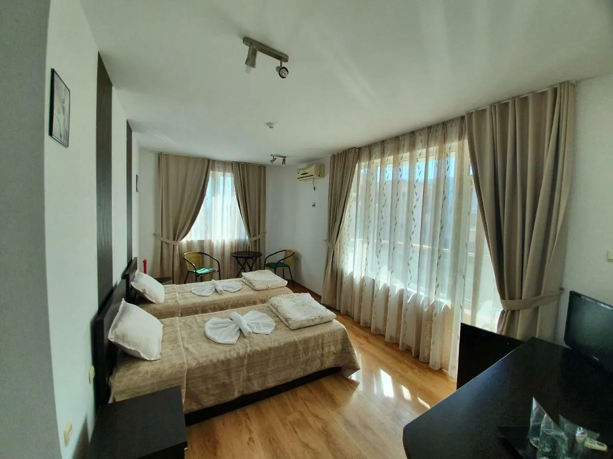 Santa Maria Hotel Burgas 2*,  Bulgaria